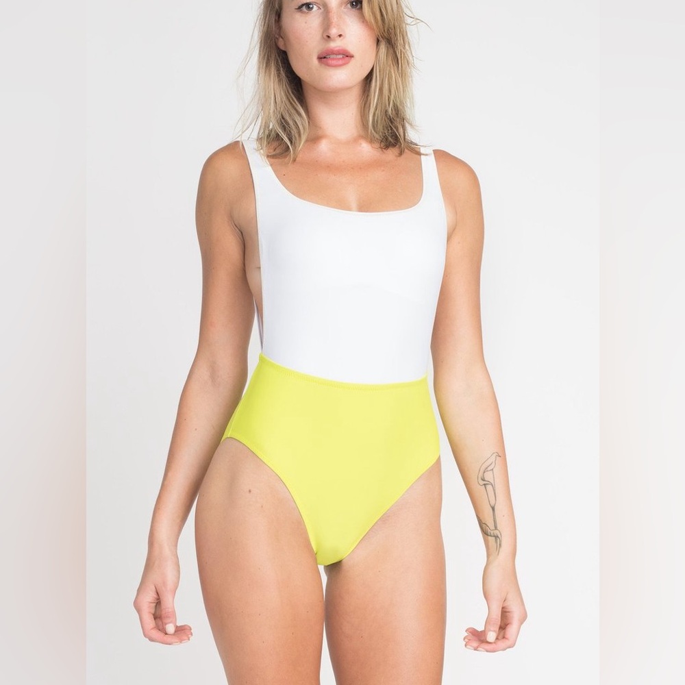 Kore Swim NYX mailliot key lime and white - size M
